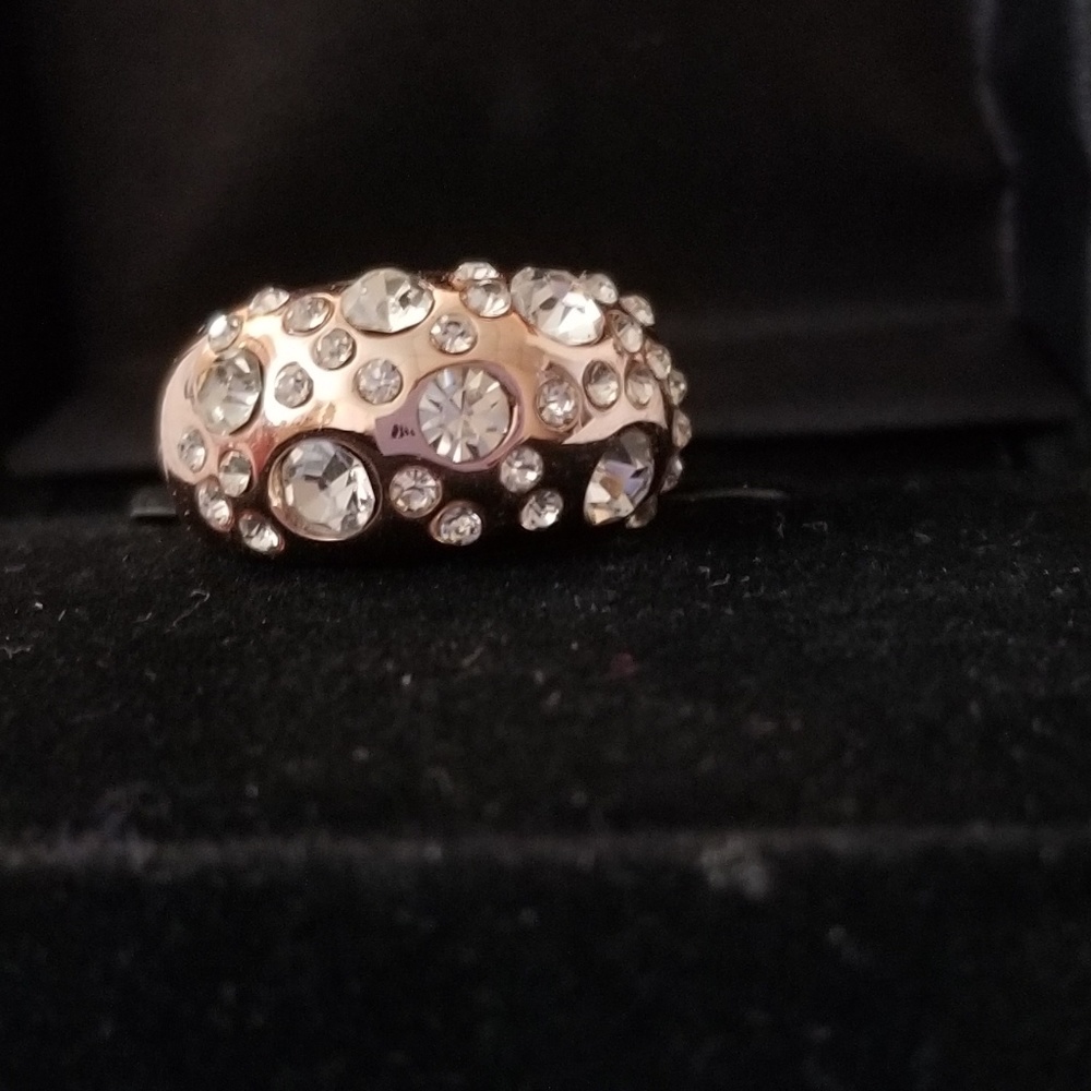 Gold costume jewelry ring